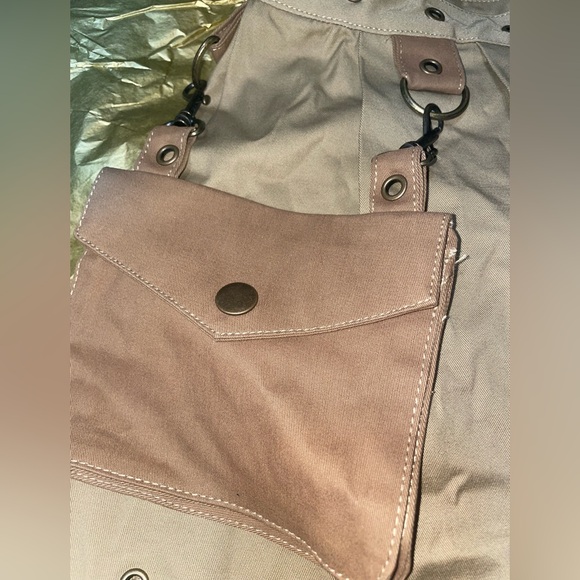 GREATEST ESCAPE PLEATED MINI SKIRT ✨NWT✨ - Picture 6 of 7